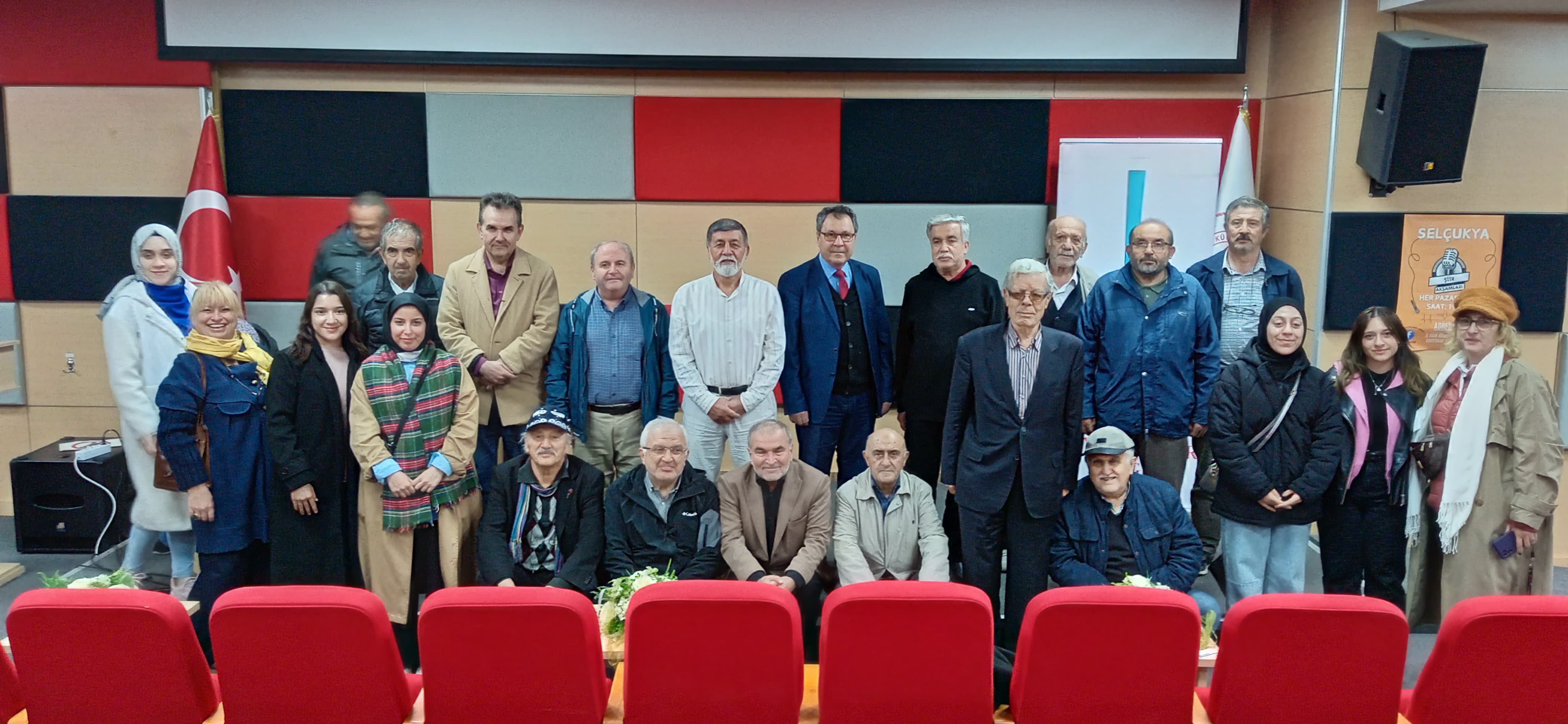 Esedullah Merdani ve İran'da yaşan Türkler anlatıldı