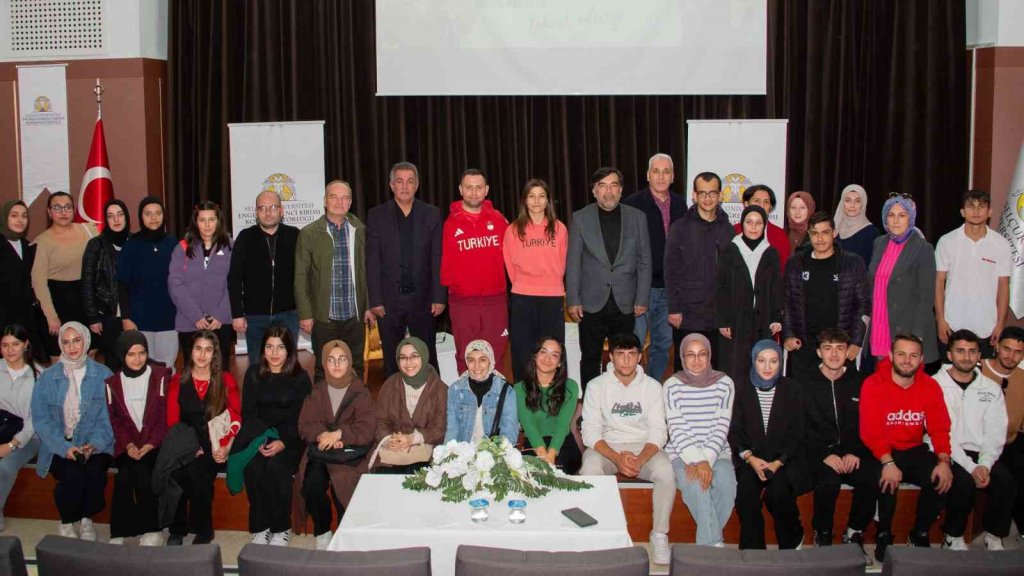 Konya'da Engelleri aşan sporcular, öğrencilerle buluştu