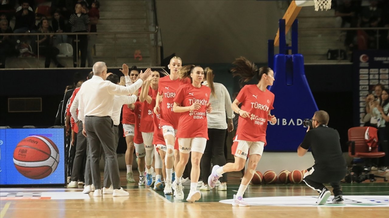 Kadınlar Basketbol'da  A Milli Takım kadrosu belli oldu