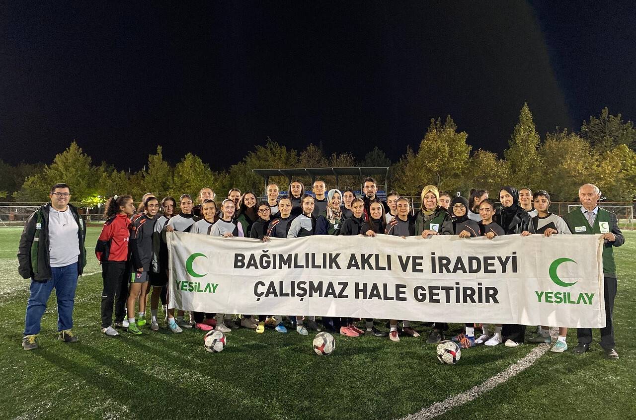 Yeşilay'dan moral ziyareti