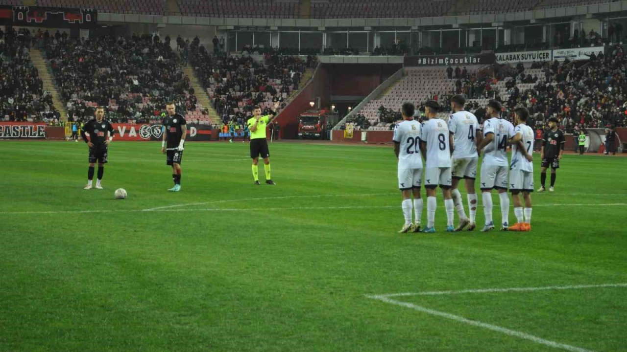 Ömeranlıspor güçlü rakibine diş geçiremedi!