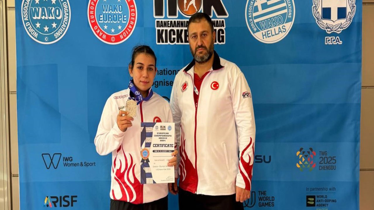 Meramlı sporcu Gür'den önemli başarı