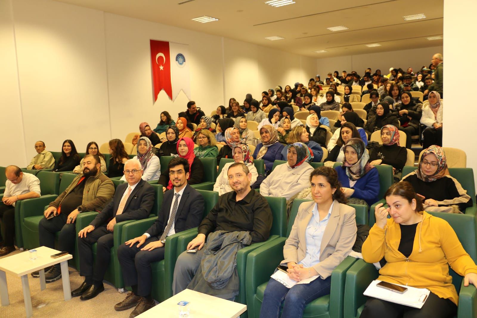 Seydişehir'de "Merhaba Gebelik" semineri düzenlendi