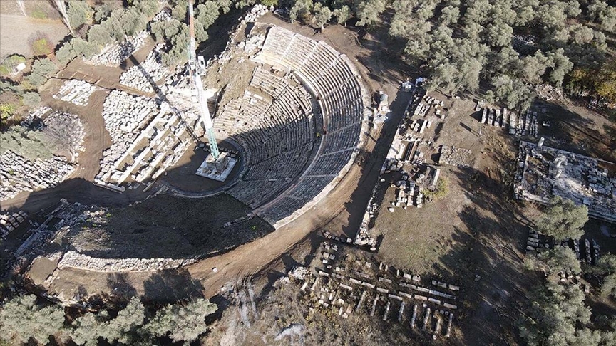 Stratonikeia Antik Kenti'nde 2 bin 250 Yıllık Kanalizasyon Sistemi Keşfedildi