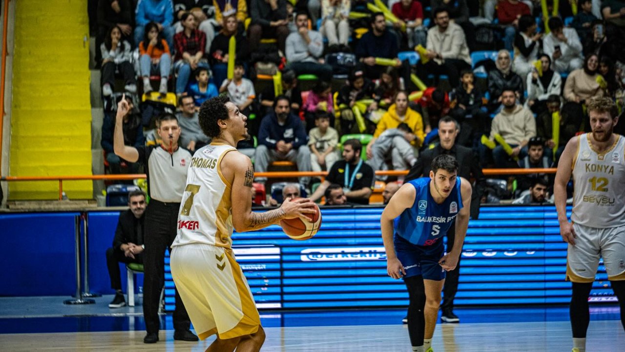 Türkiye Sigorta Türkiye Basketbol Ligi'nde 17. hafta heyecanı yaşandı