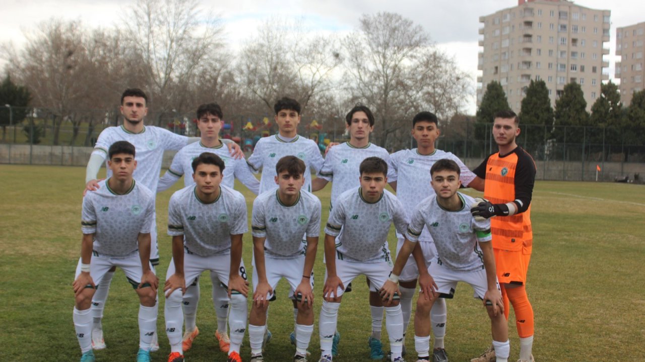 Konyaspor U-17 Gaziantep FK'ya gol oldu yağdı