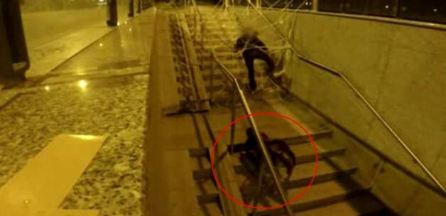 İnsan yiyen dev örümcek şakası!
