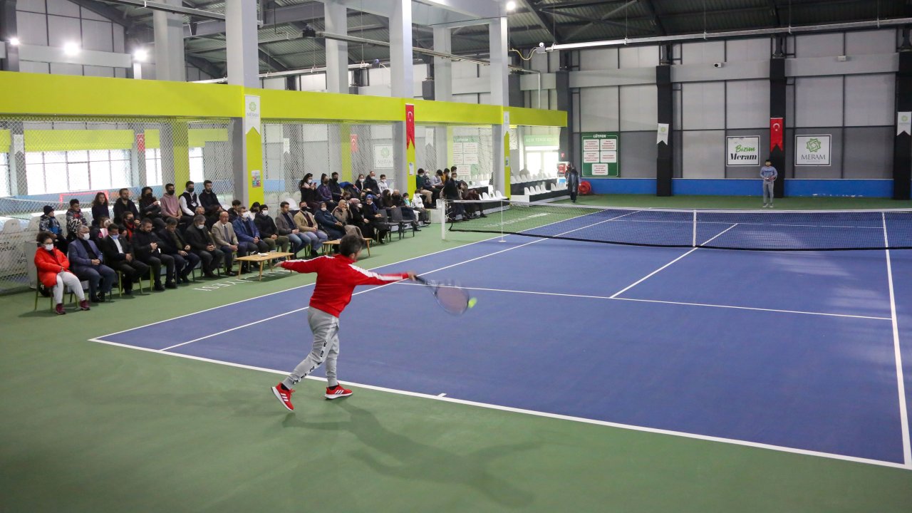 Meram'da tenis heyecanı yaşanacak!