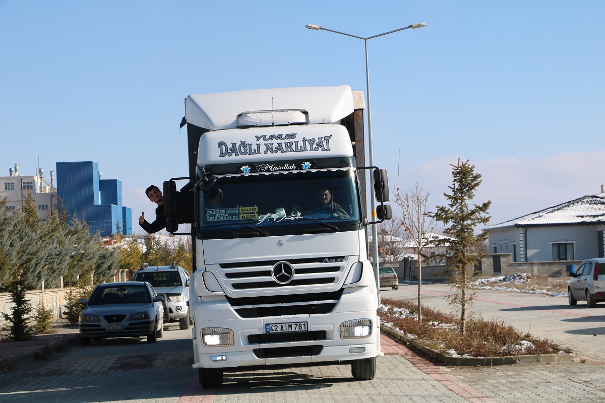 Sarayönü'nde yeni taşıyıcılar kooperatifi kuruldu