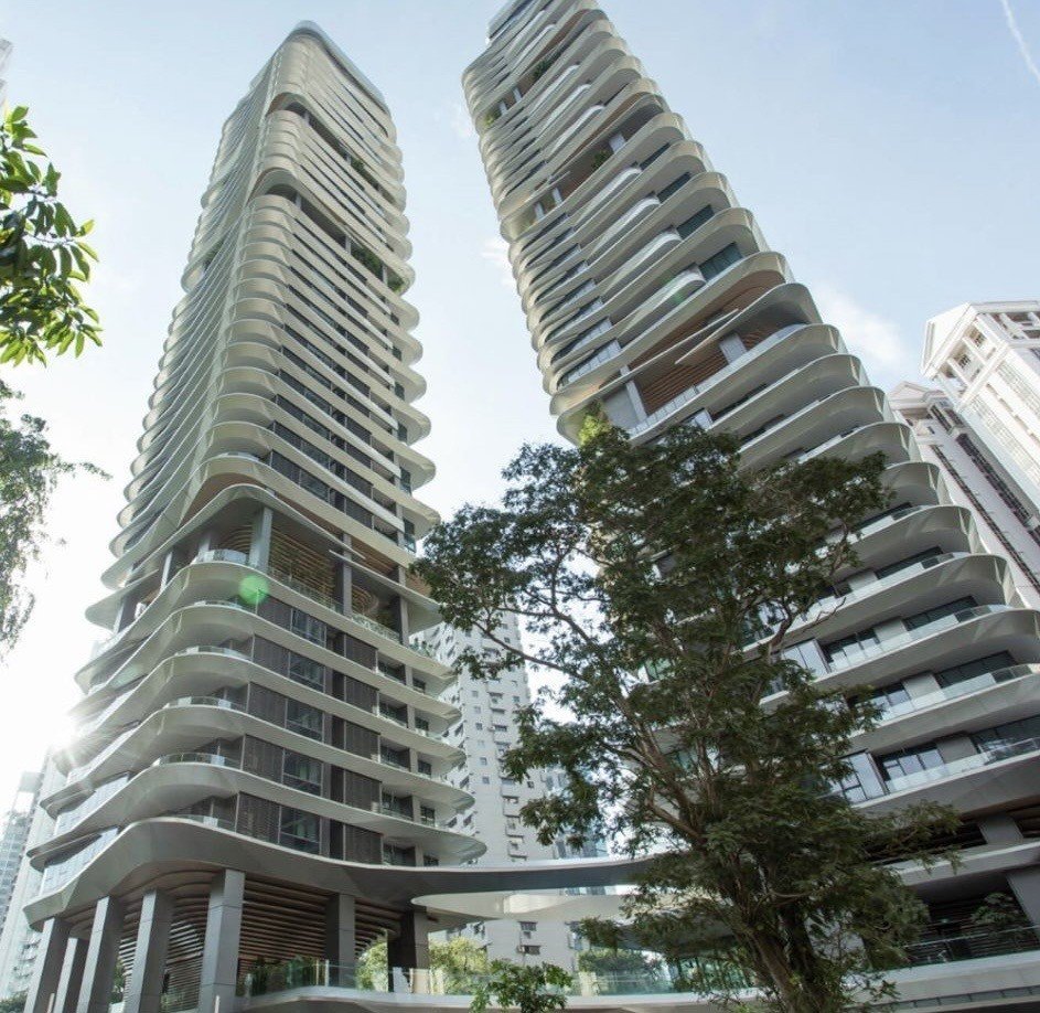 ’Gizli servistenim’ yalanıyla 1 milyon dolandıran sahte komiser İstanbul’daki lüks rezidansta yakalandı