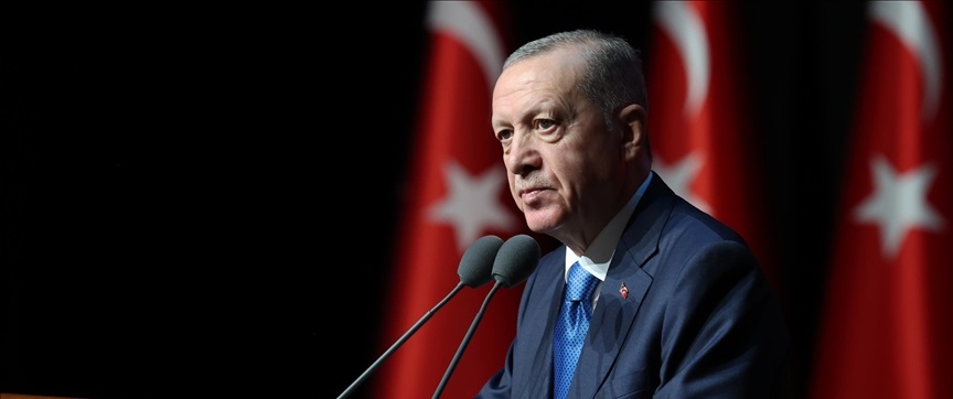 Cumhurbaşkanı Erdoğan’ın 2024 faaliyetleri "Aşkınan Koşan Yorulmaz" kitabında