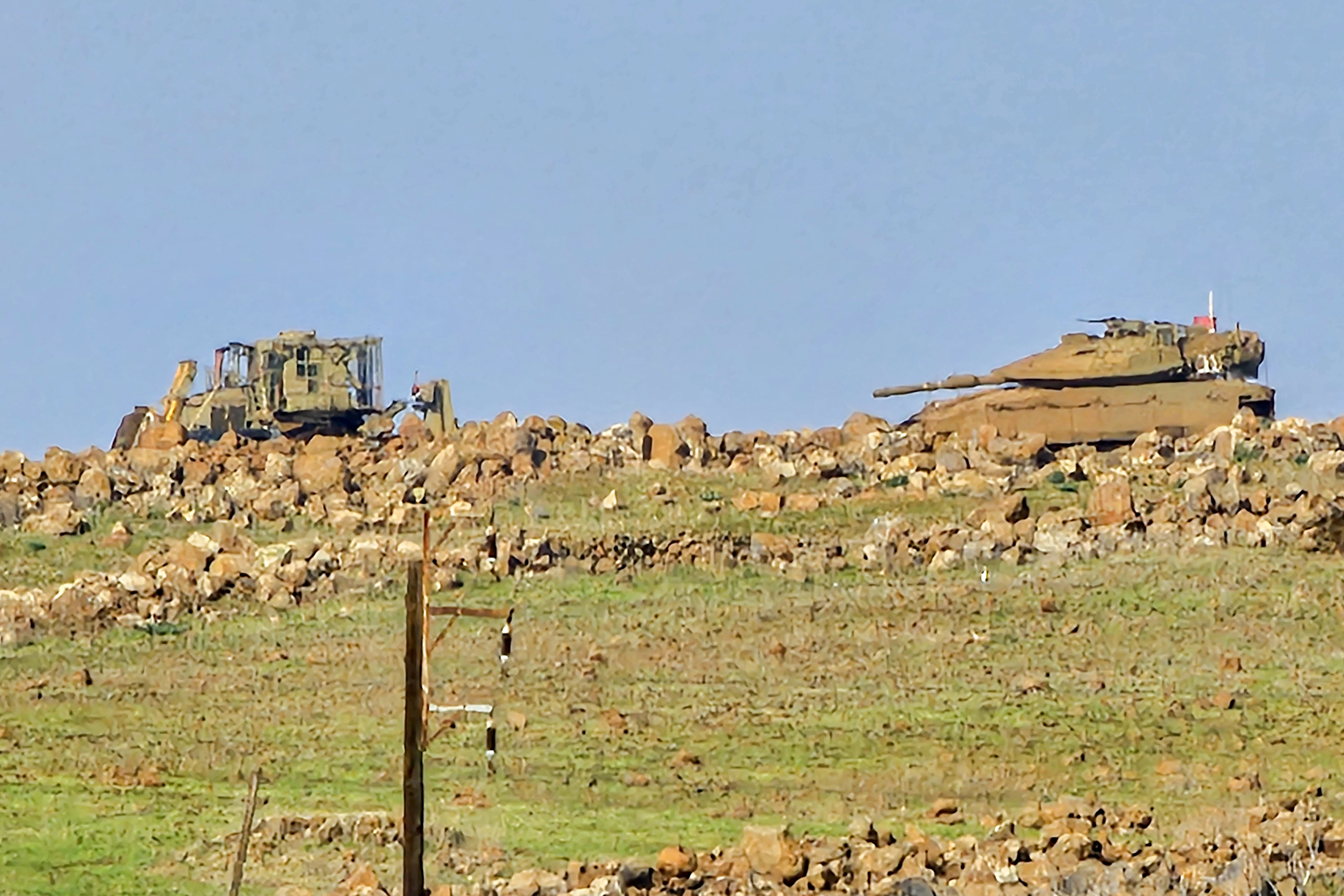 İşgalci İsrail ordusu Şam'a 20 km yaklaştı