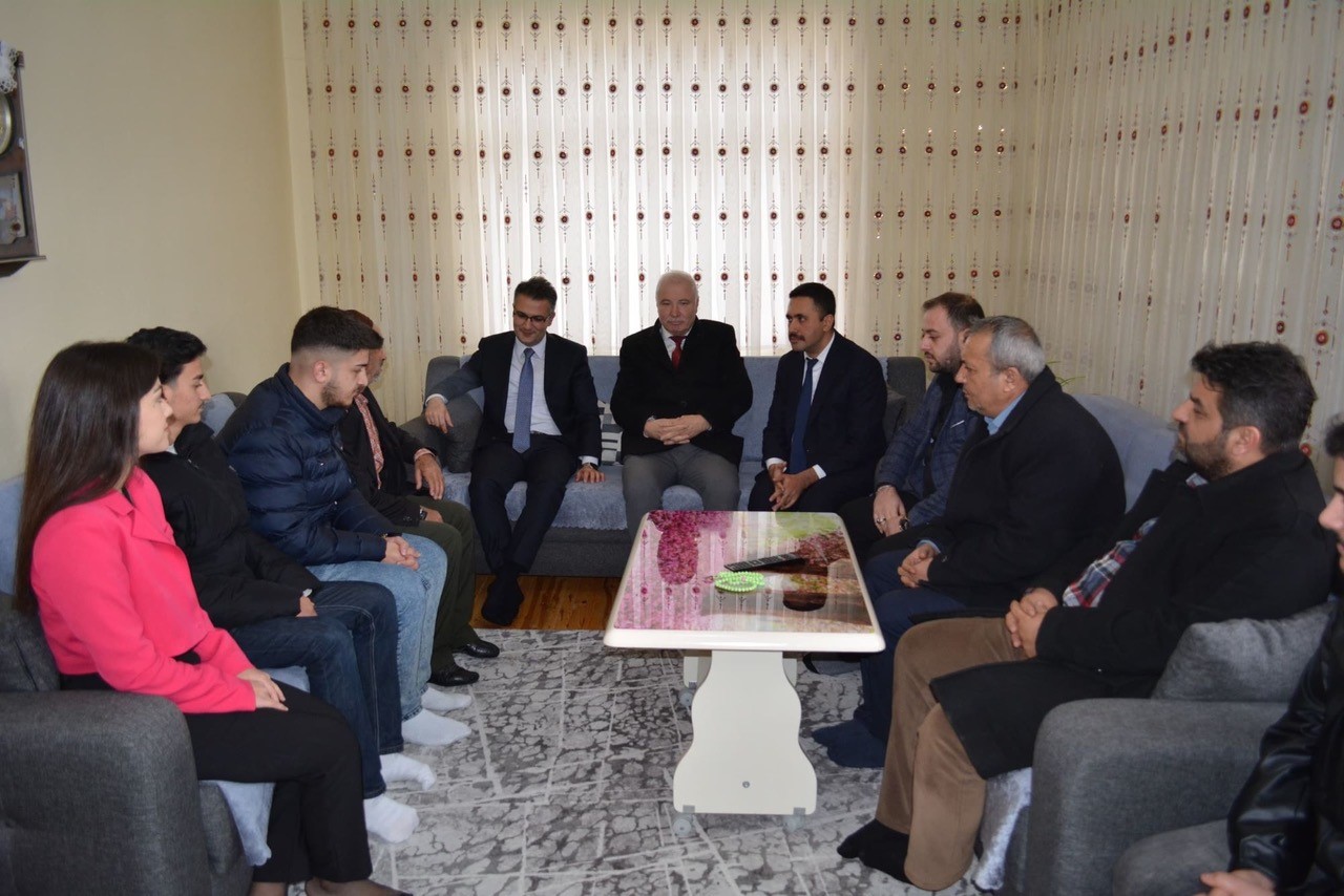 Konya'da “Usta Eller, Gülen Yüzler” projesi başladı