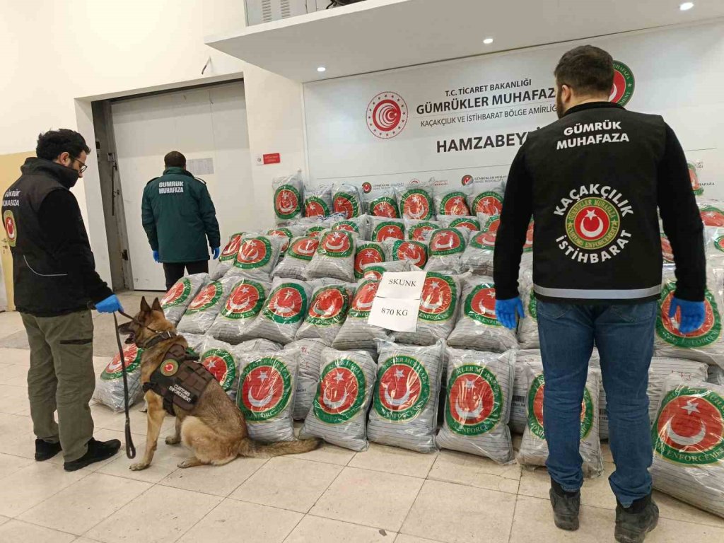 870 kilogram uyuşturucu ele geçirildi, 2 şüpheli tutuklandı