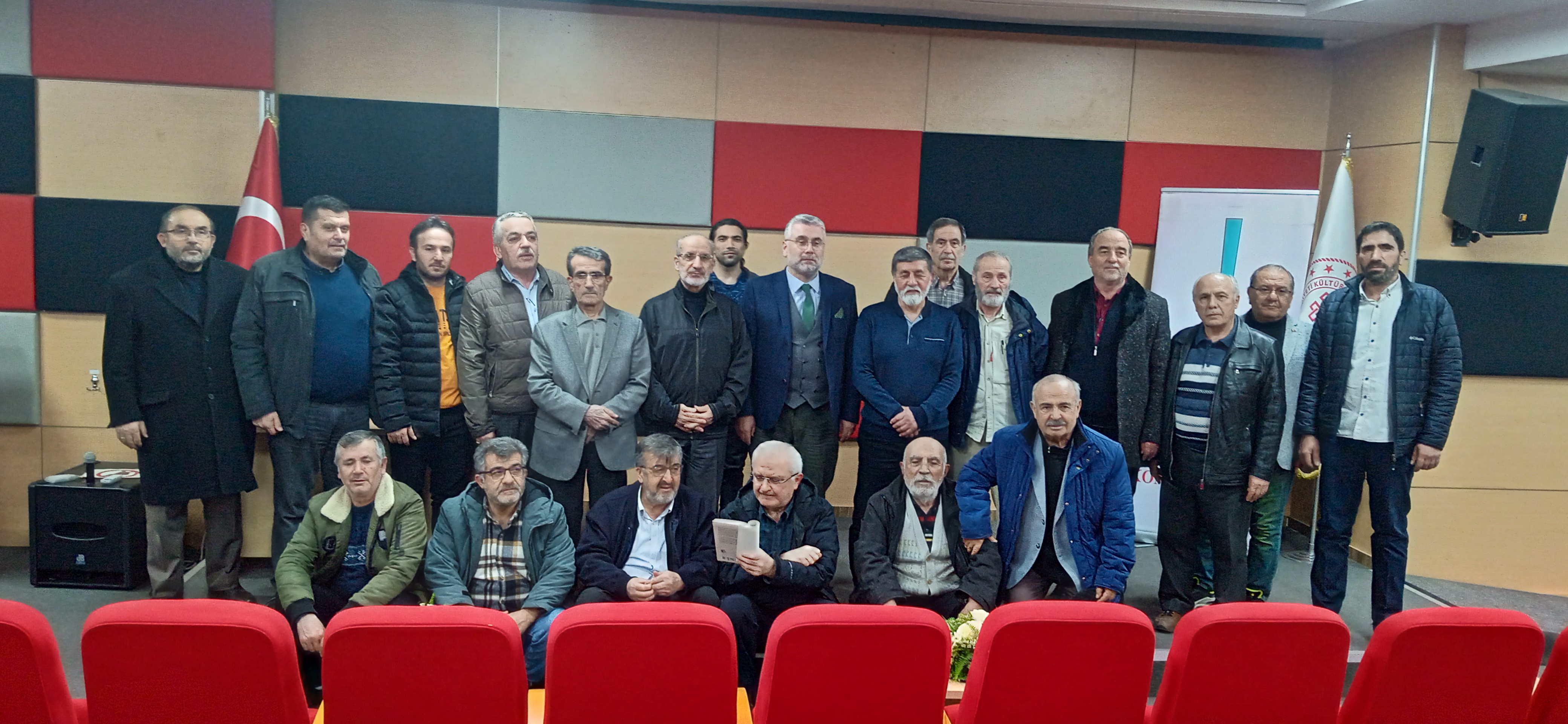 Konya’da “Kur’an Arkeolojisi” konuşuldu