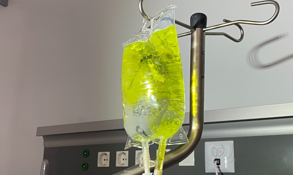 ‘Sarı serum’ uyarısı: “Sağlık kabinleri, evlerde uygulanmasını hayretle izliyoruz, ölümle sonuçlanabilir”