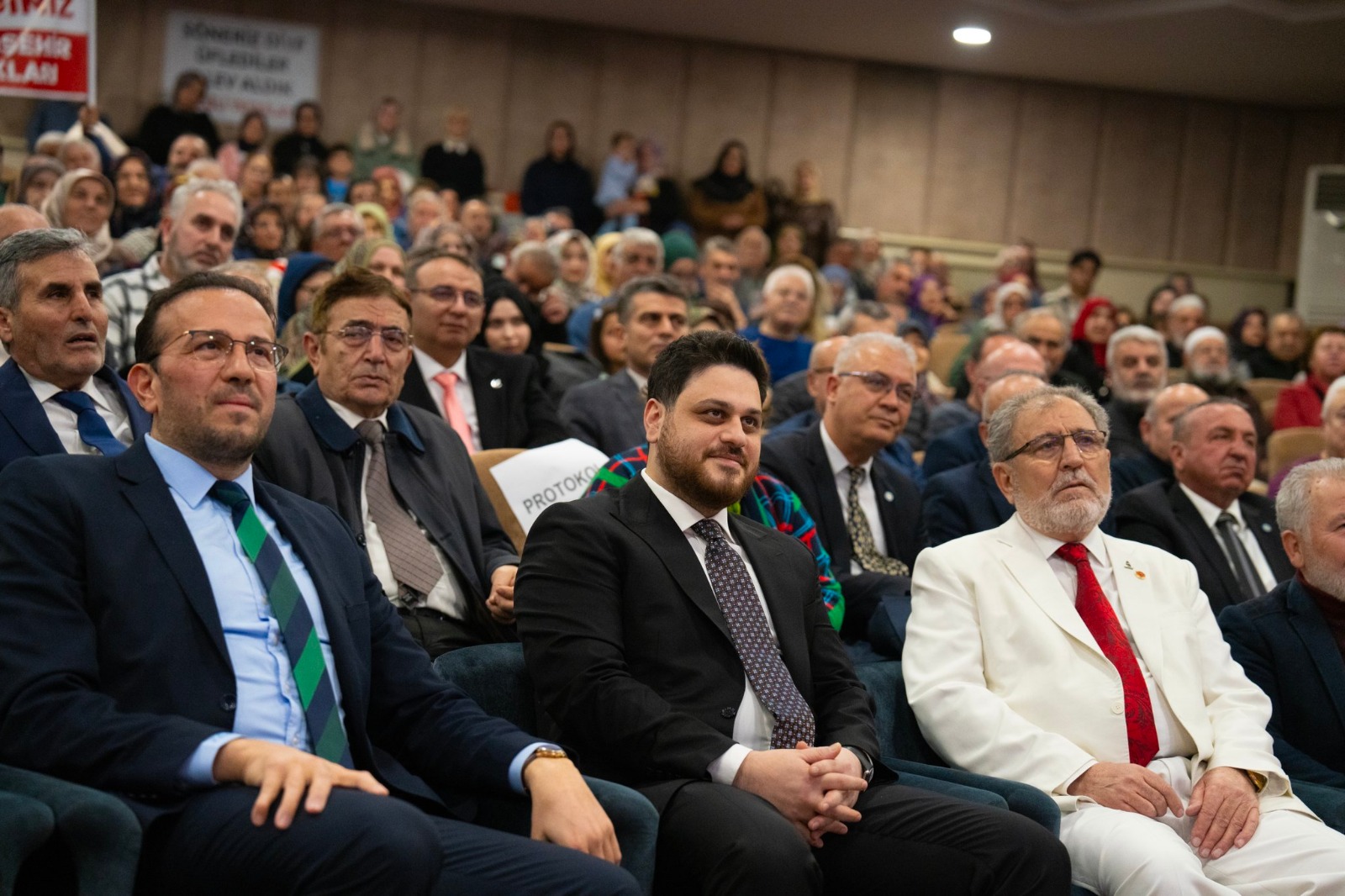 Hüseyin Baş Konya il  kongresine katıldı