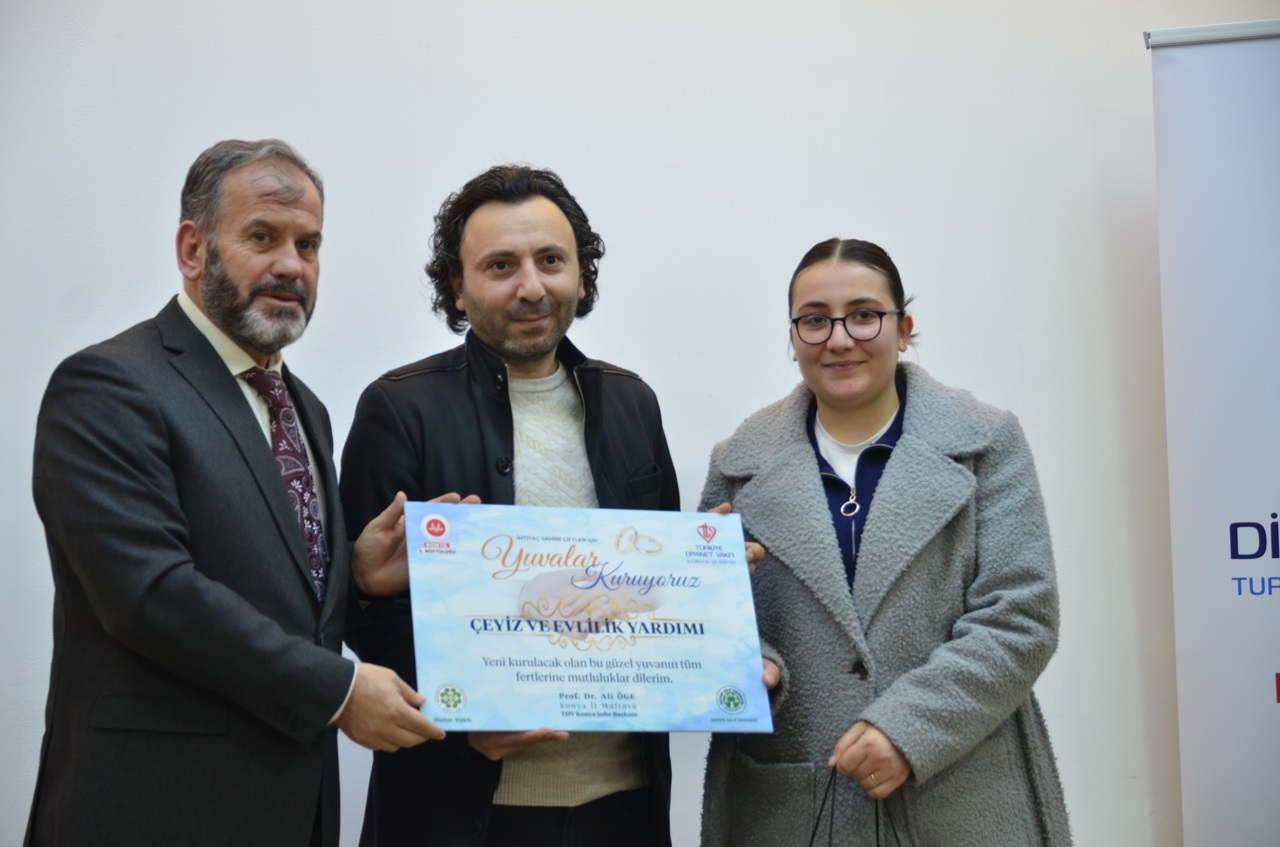 Konya'da "Yuvalar Kuruyoruz" Projesiyle 30 çifte çeyiz desteği