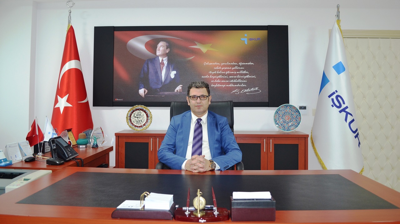 İŞKUR'dan gençlere destek: Haftalık 3 gün çalışan öğrencilere günlük bin 83 TL ödeme