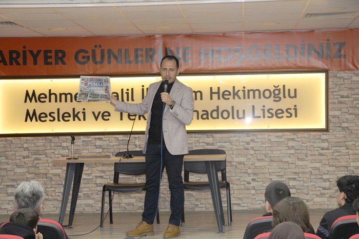 Atalay, liseli  gençlerle buluştu