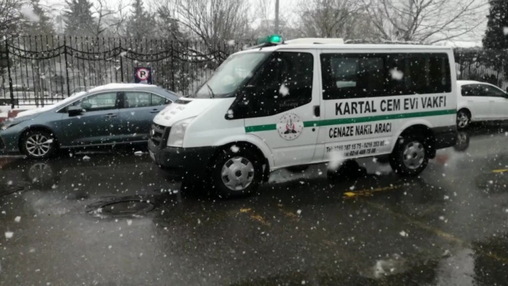 Maltepe'de silahlı saldırı: 19 yaşındaki genç hayatını kaybetti