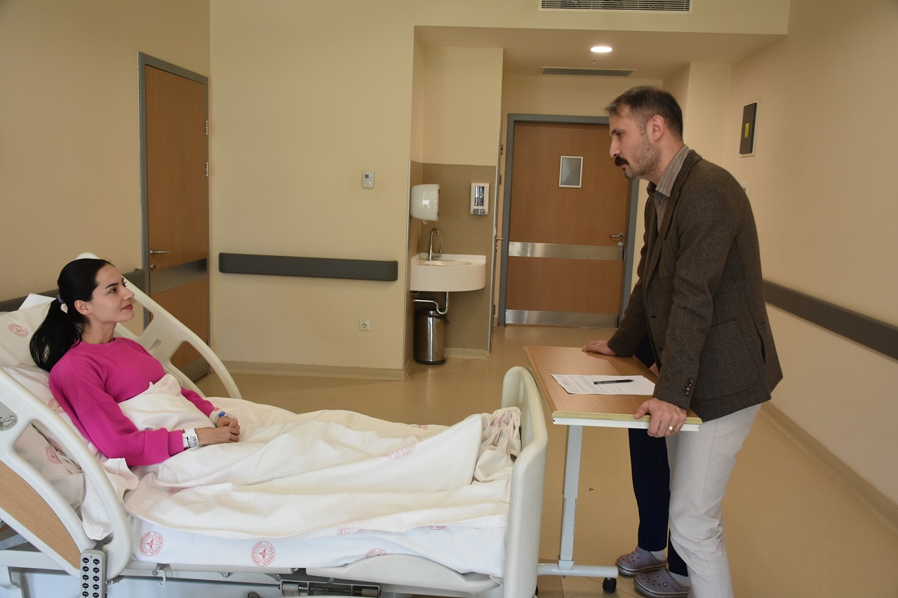 Nadir görülen hastalık Konya'da tedavi edildi