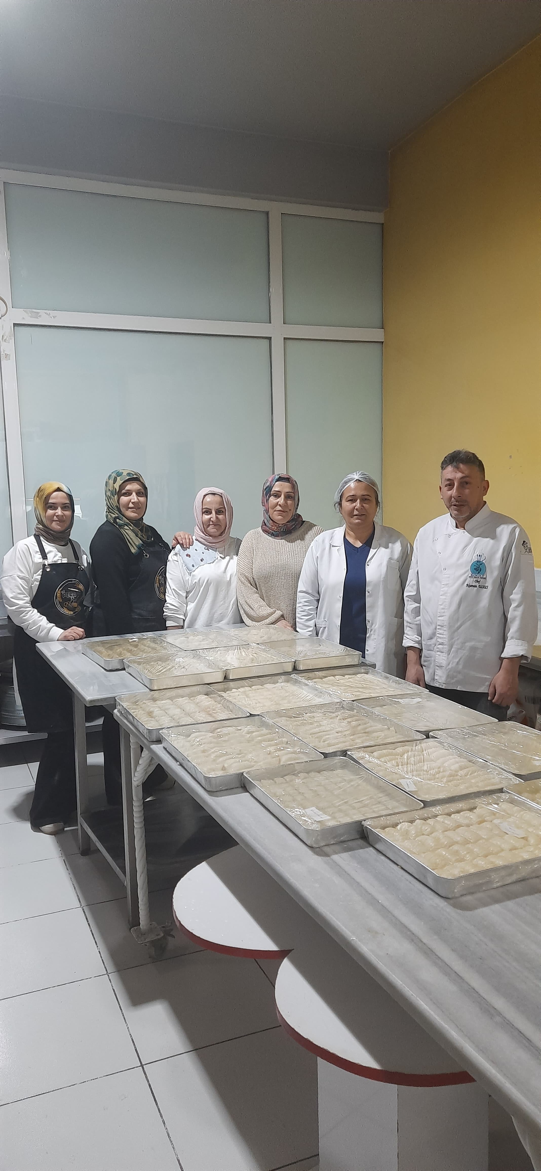 Gastronomi dünyasının pasta şefi Numan Chef’sane baklava eğitimi verdi