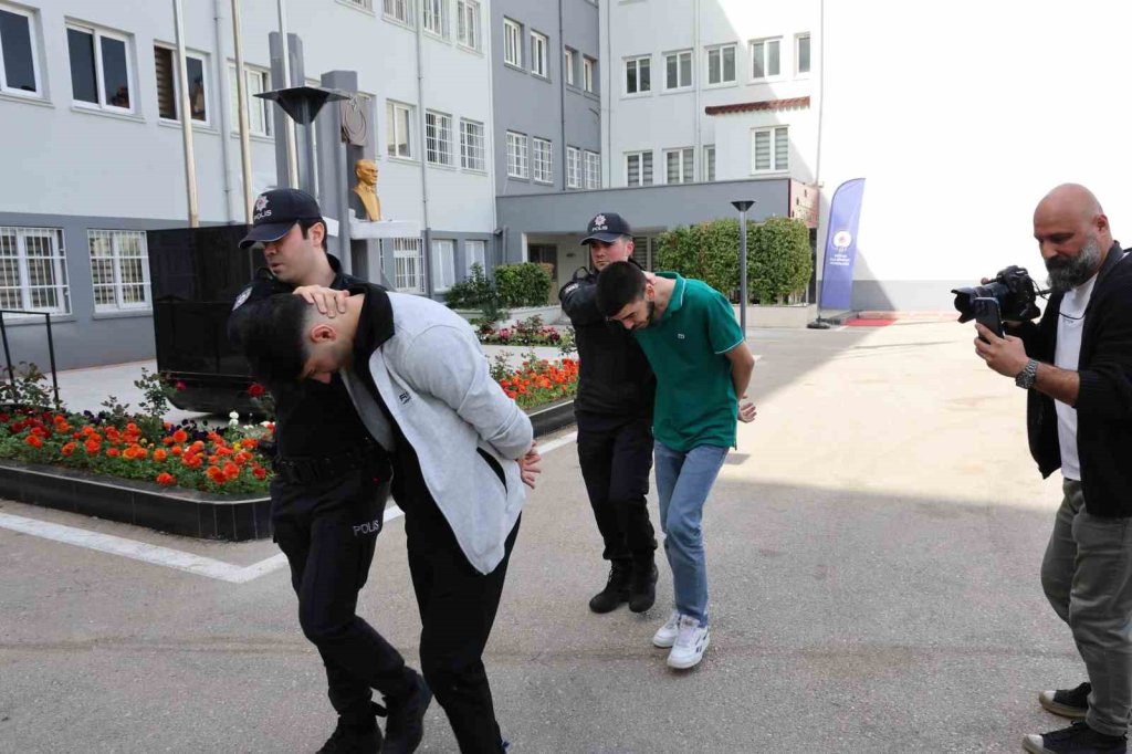 Sopalarla öldüresiye dövülmüştü: Darbedenler kiracı ve arkadaşları çıktı