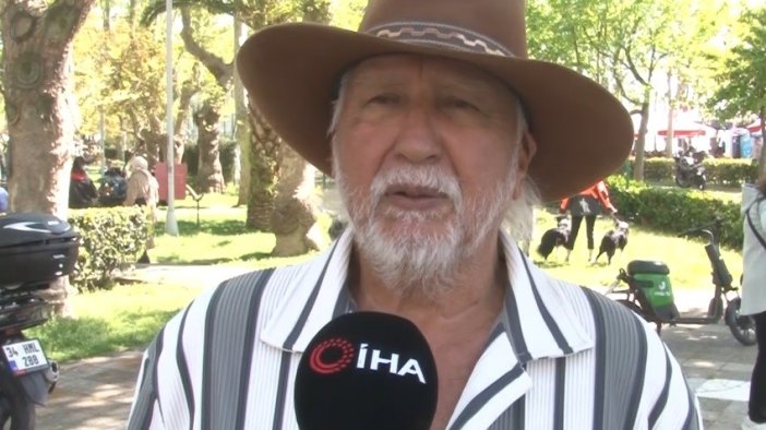 Üşümezsoy, "6.2'lik bir deprem daha olabilir" dedi ve ekledi: "Paniğe gerek yok'"
