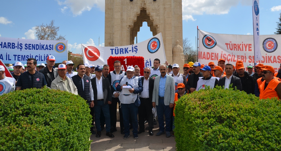Başkan Tamak: 1 Mayıs işçi sınıfının dayanışmasıyla özel bir gün