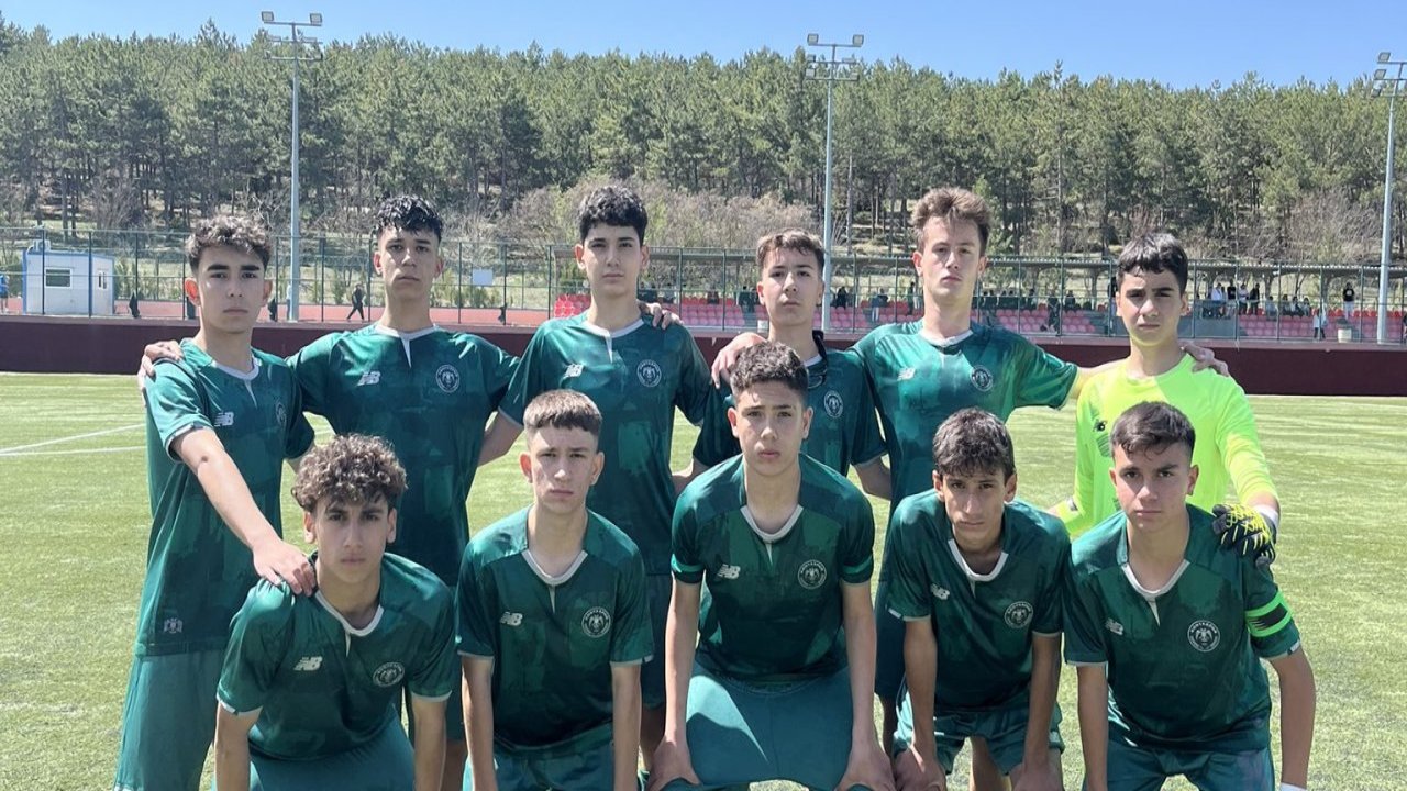 Konyaspor'un genç yıldızları milli takımı istiyor