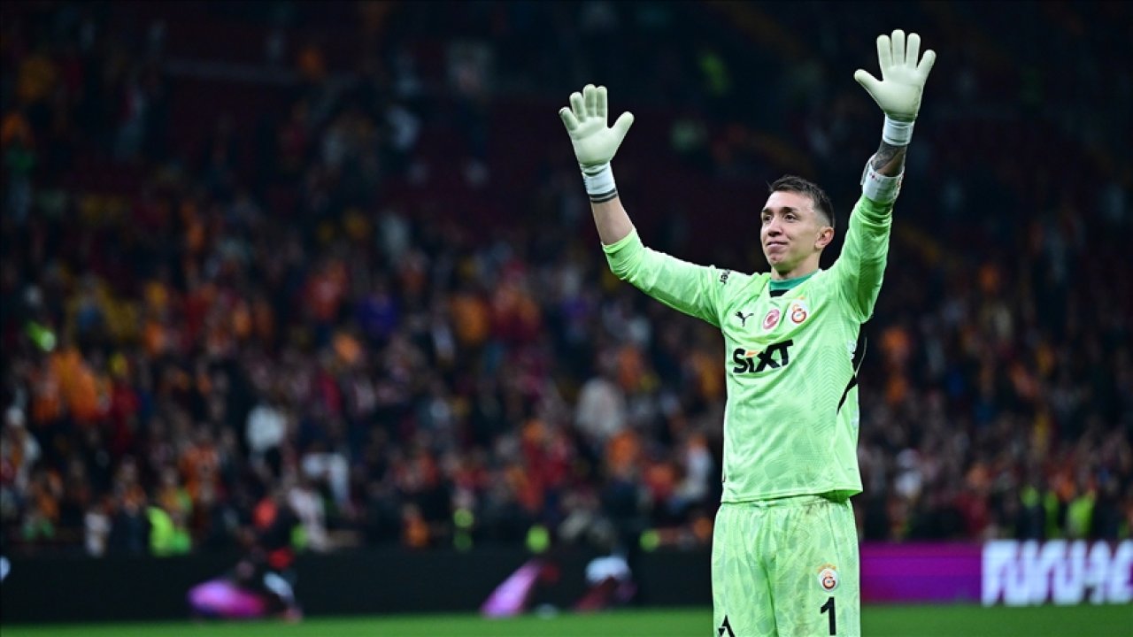 Tecrübeli yıldızlar Galatasaray'ı şampiyonluğa götürüyor