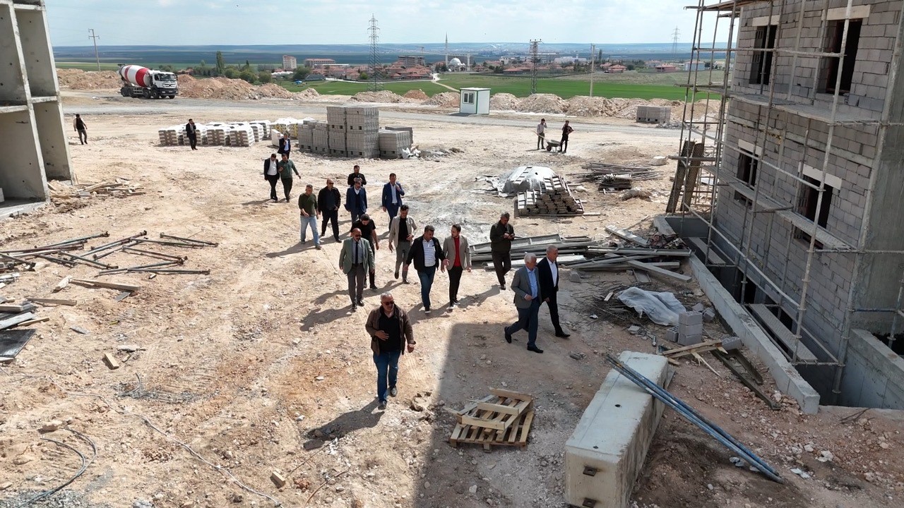 Kulu’da toplu konut inşaatları ve OSB’de inceleme yapıldı