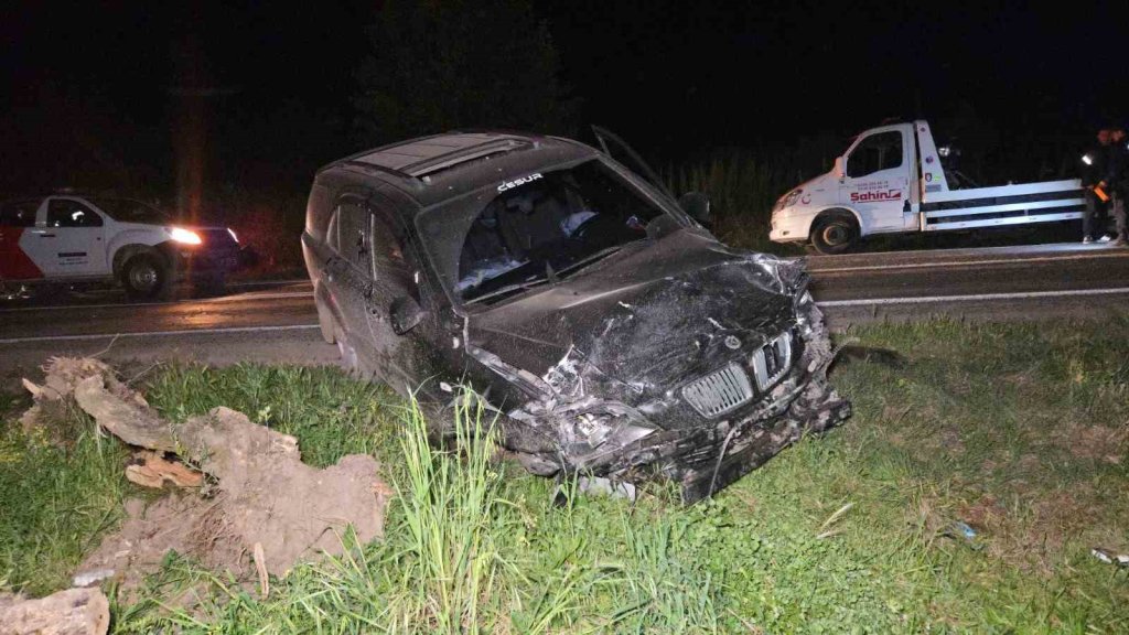 Alkol feci kazaya sebep oldu: Lüks araçlar çarpıştı! 3 ölü, 1 yaralı