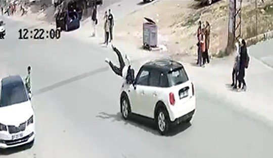 ’Kaza yolu’ mahalleliyi tedirgin ediyor