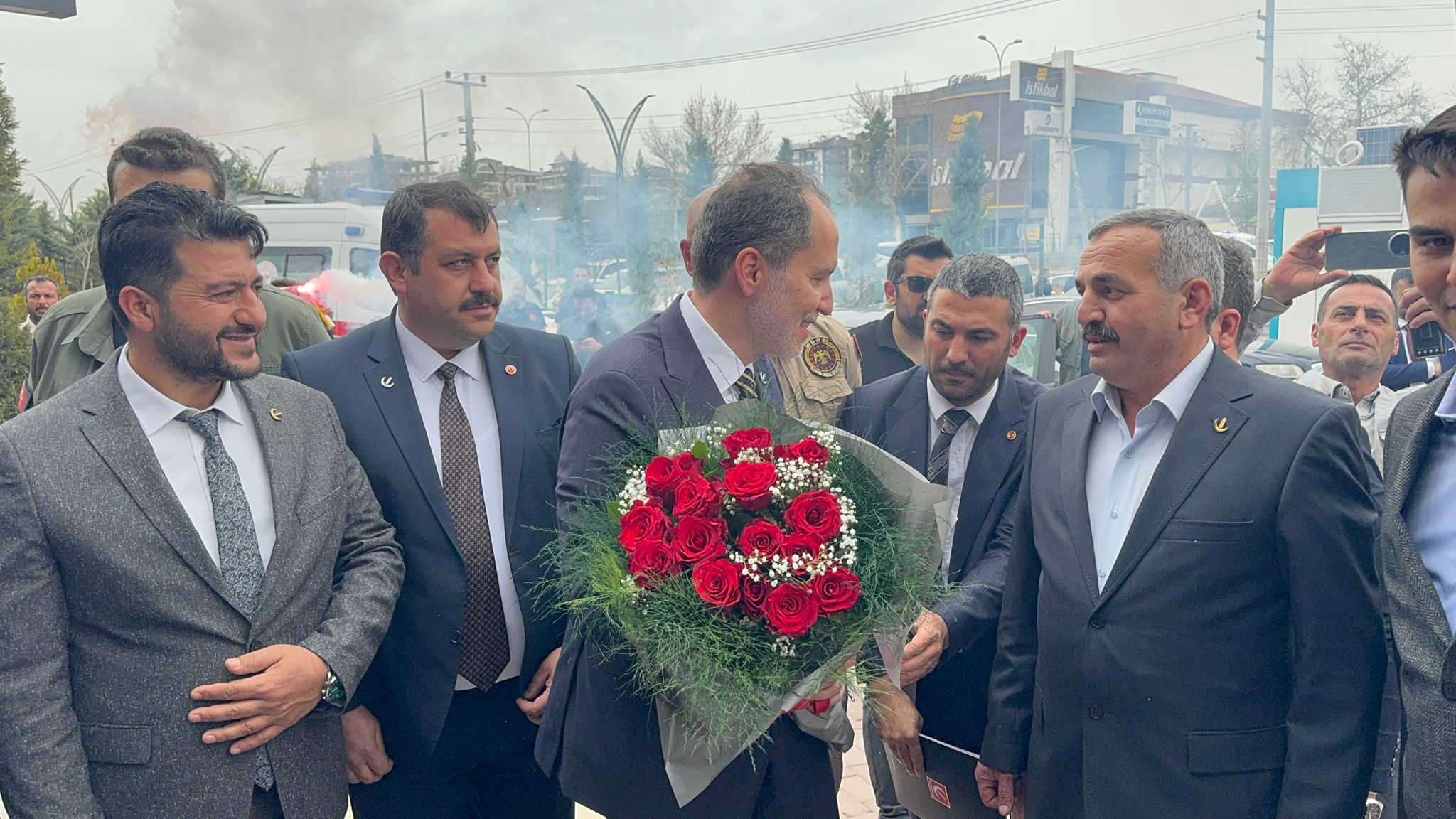 Yeniden Refah Partisi Genel Başkanı Erbakan Aksaray'da