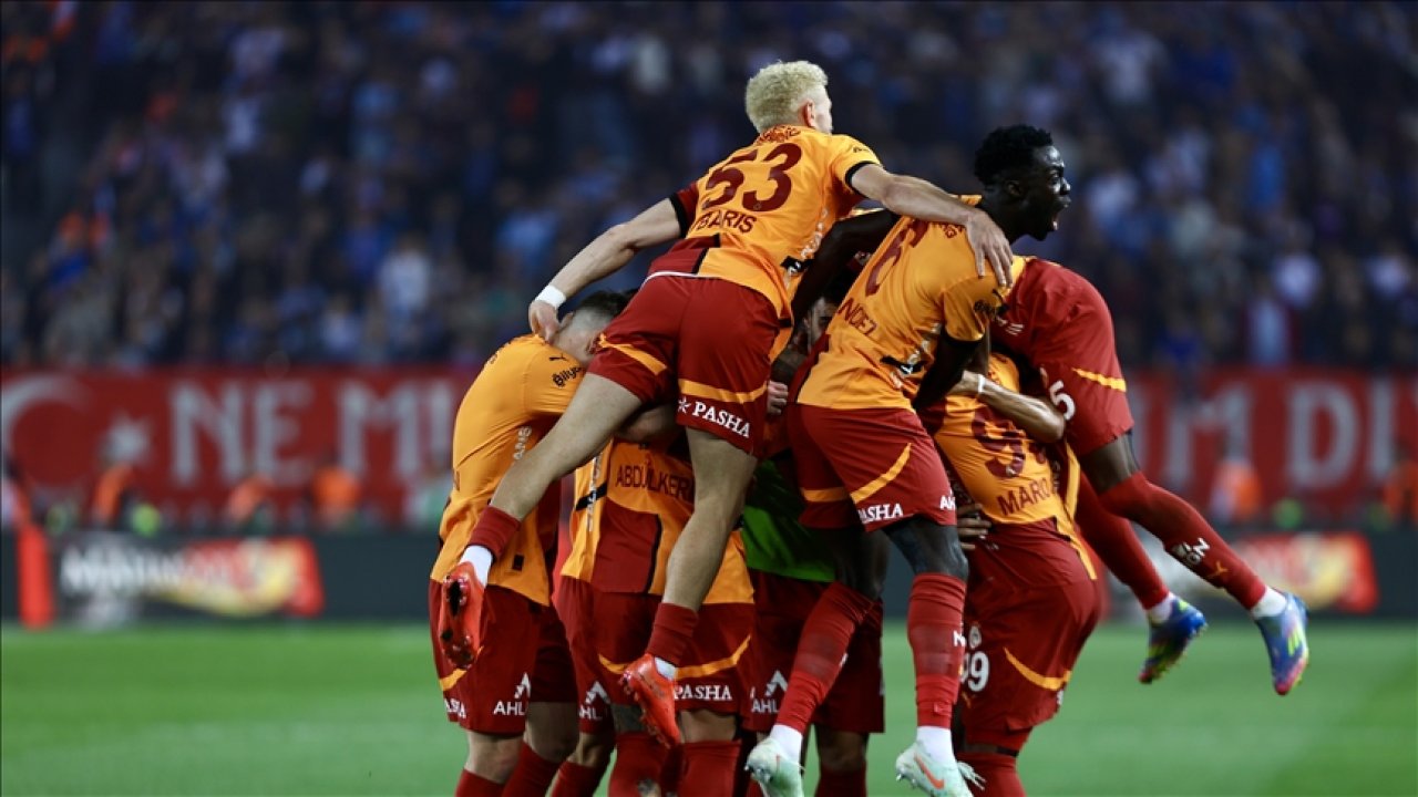Galatasaray şampiyonluğunu ilan etmek üzere