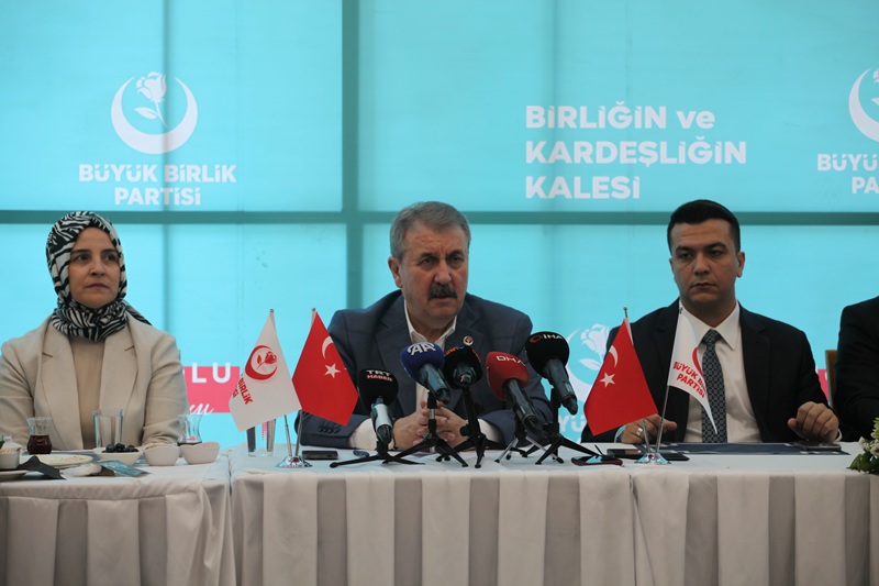 BBP Genel Başkanı Destici Konya'da: İki suç için idam cezası geri getirilmelidir