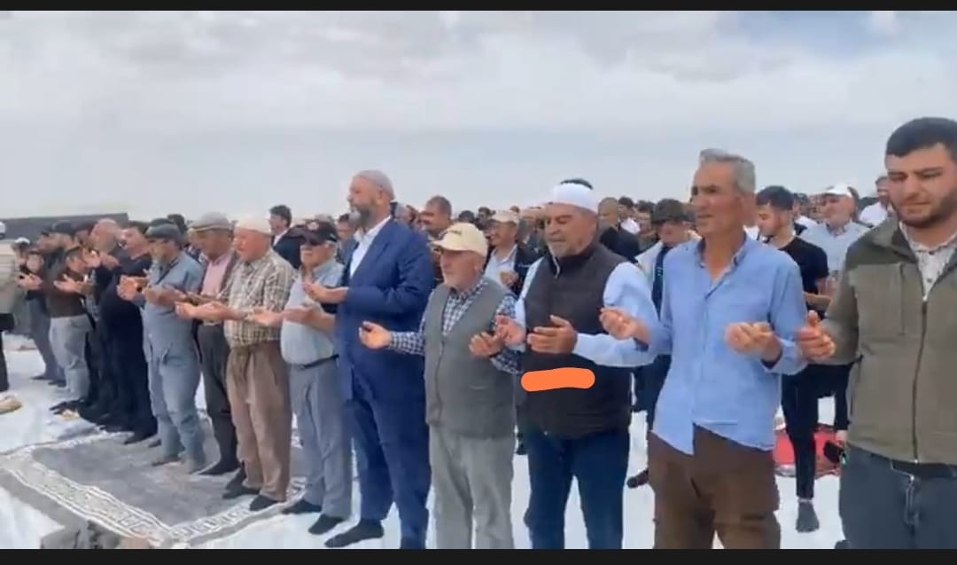 Konya'da yağmur duası yapıldı