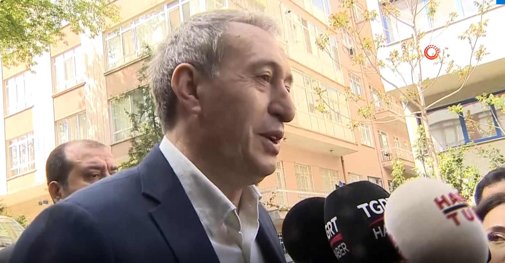 Fesih kararının ardından DEM Parti Milletvekillerinden ilk açıklama: "Hayırlı olsun"