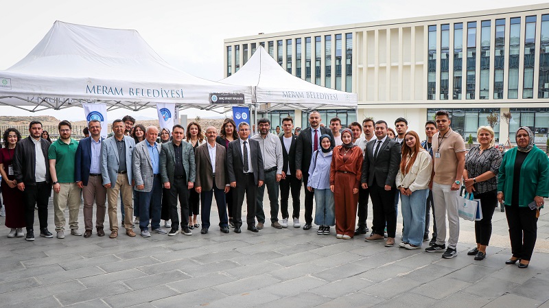 Konya'da öğrenciler,  “NEÜPOLFEST” ile keyifli vakit geçirdi