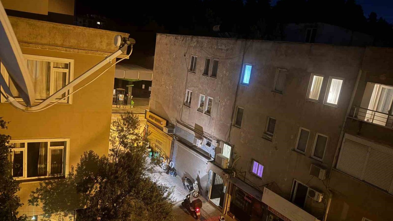 Akdeniz'de 6 şiddetinde deprem! Birçok ilde hissedildi