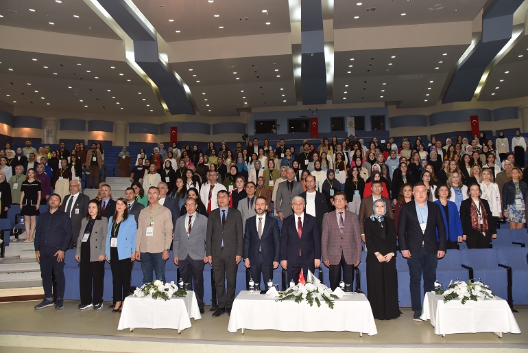Konya'da 3. Beslenme ve Metabolizma Sempozyumu başladı