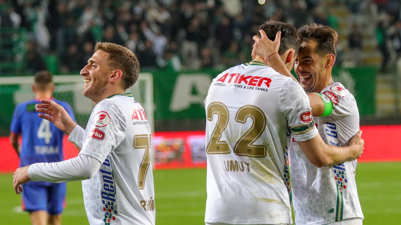 Konyaspor gol oldu yağdı
