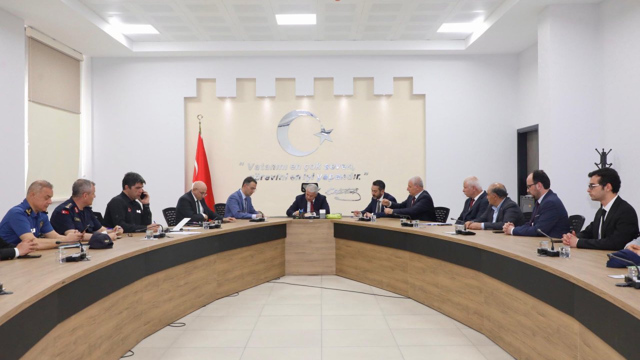 Konya Valisi Akın, deprem sonrası hasar tespit talebinde bulunan yapı sayısını açıkladı
