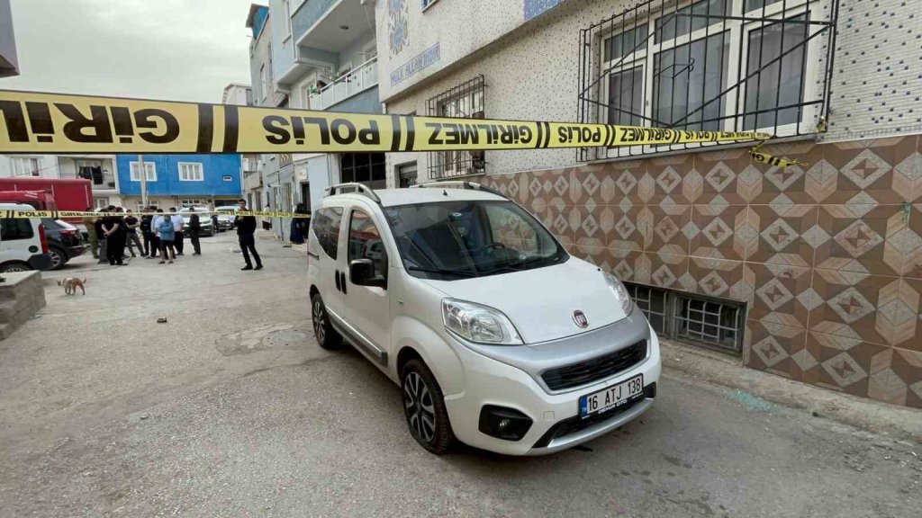 Husumetlisine pusu kurup 5 el ateş etti: 1 yaralı