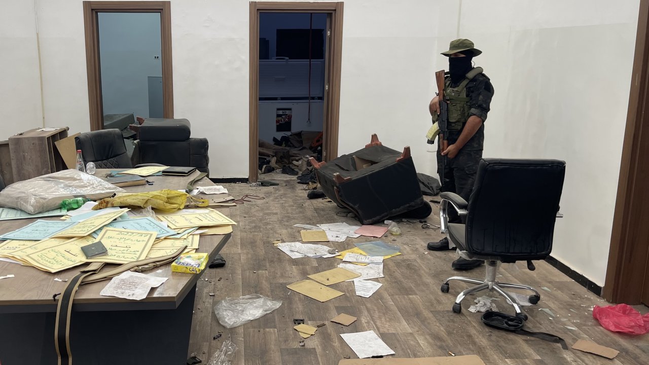 Trablus’ta Gıneyve milislerinin karargahını hükümet güçlerinin kontrolüne geçti