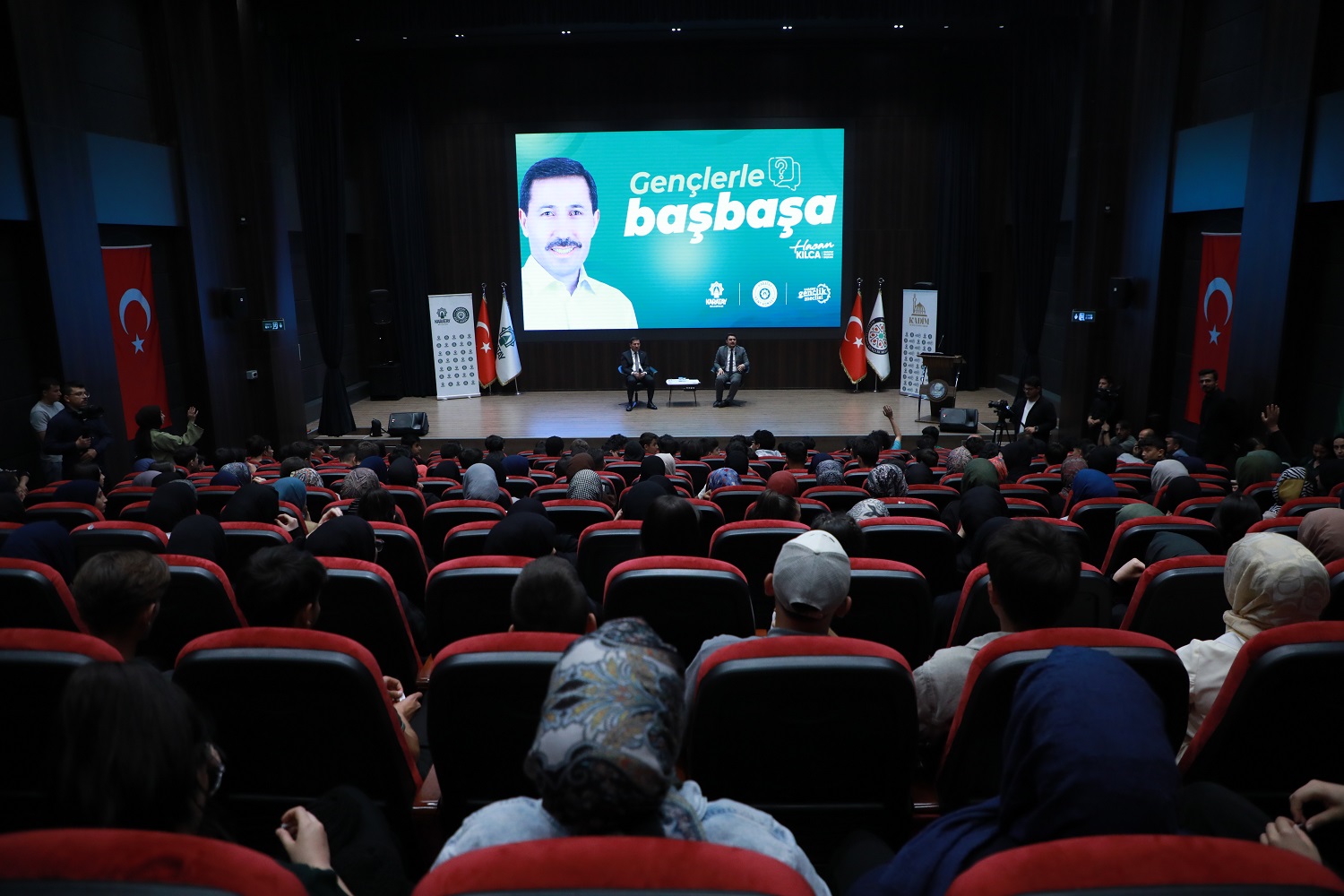 Başkan Kılca gençlik haftasında,  “Gençlerle Baş Başa” ya katıldı