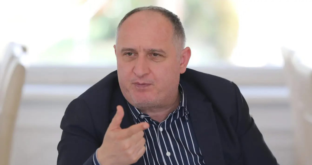 İBB Muhtarlık İşleri Daire Başkanı Saltık, kendisine gelen paraların "huzur hakkı" olduğunu savundu