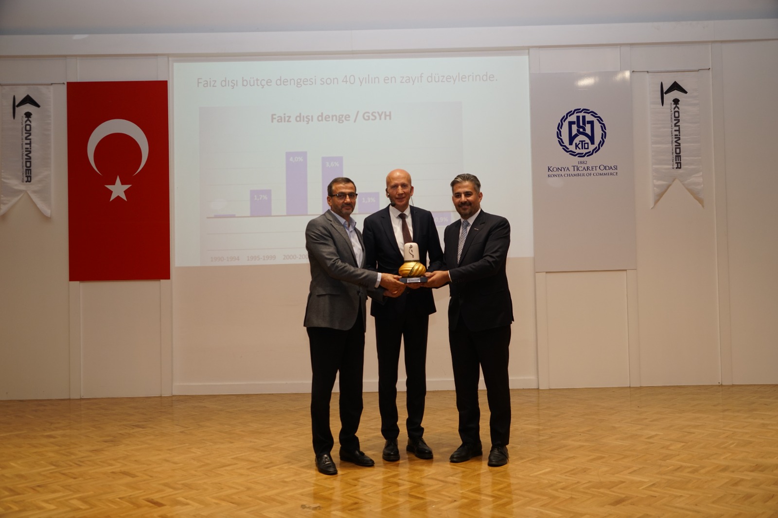 KTO'dan Ekonomi semineri